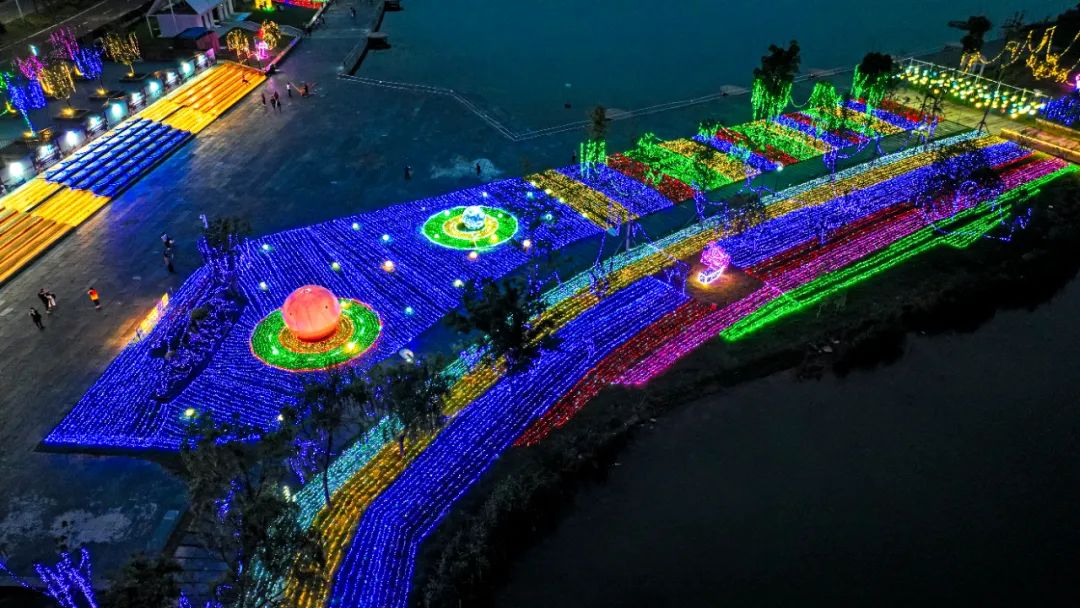 柳葉湖星空燈展